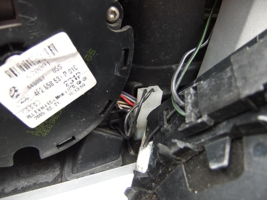 C6 Mirror Tilt on Reverse Page 11